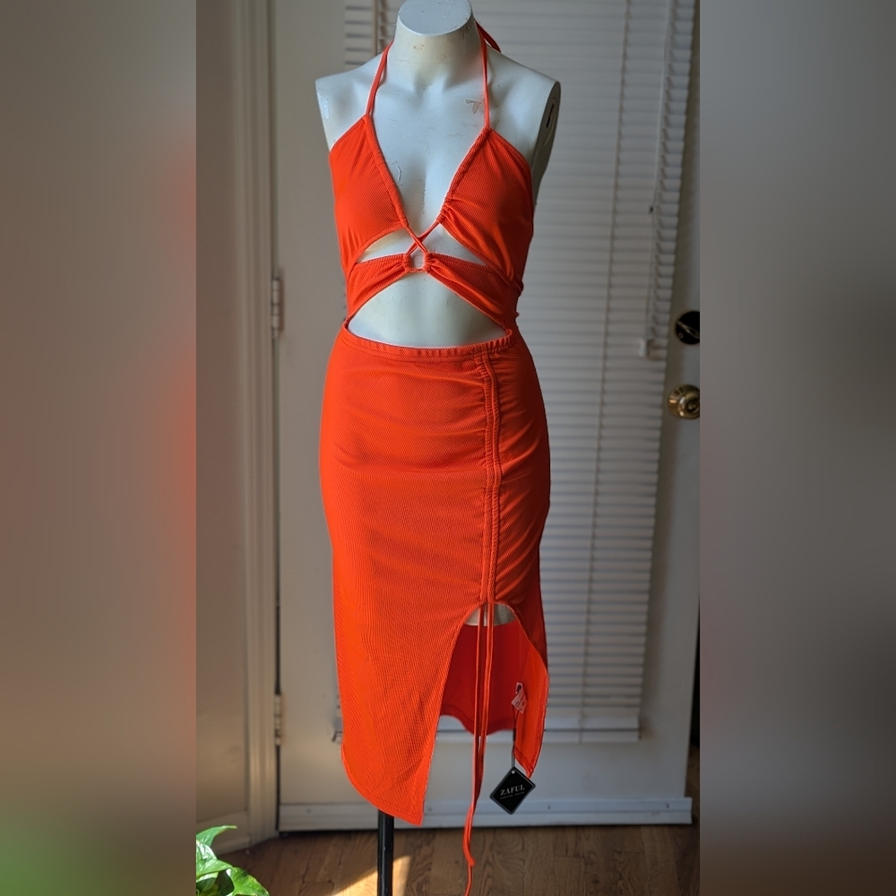 Zaful Vibrant Orange Halter Dress